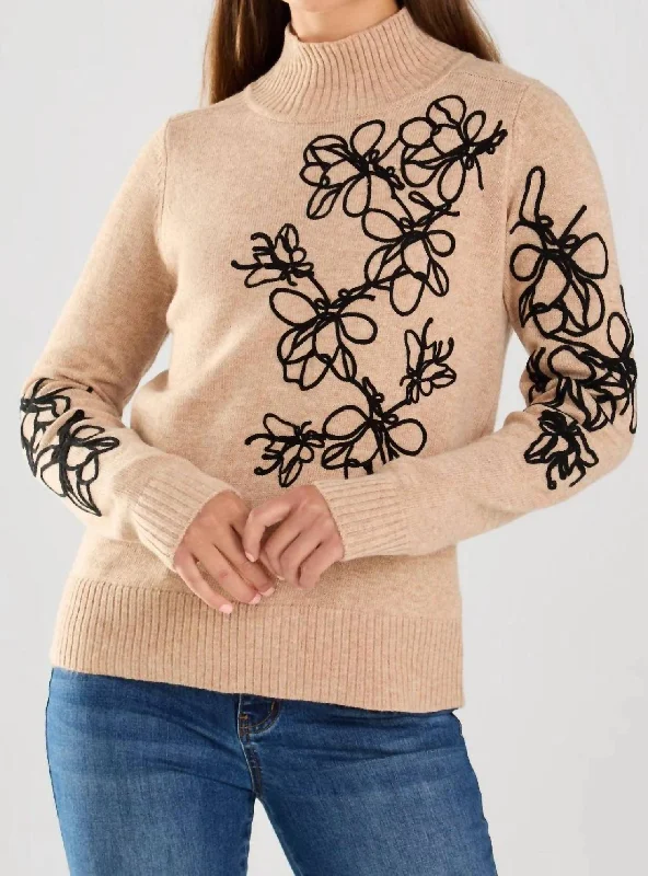 Long Sleeve Embroidered Sweater In Beige/black