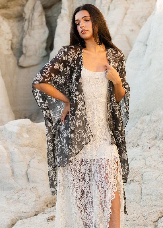 Women's Avalon Duster in Black Block Print